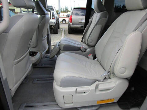 2011 Toyota Sienna Limited 7-Passenger