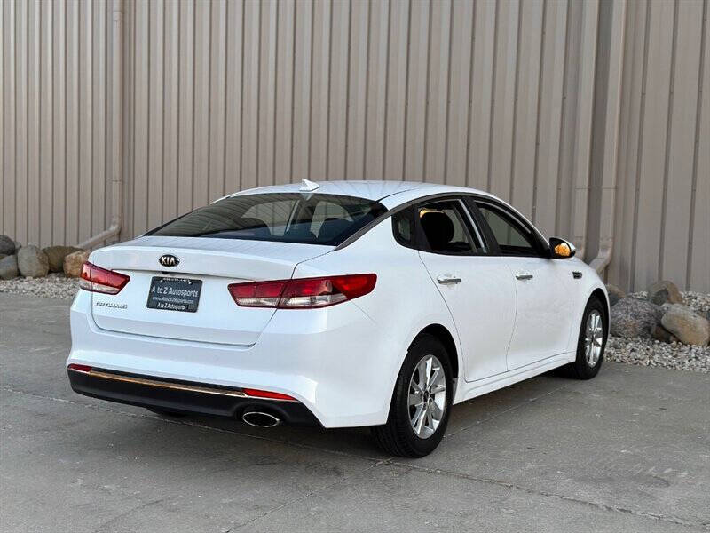 2018 Kia Optima LX photo 11