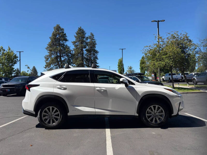 2020 Lexus NX 300h