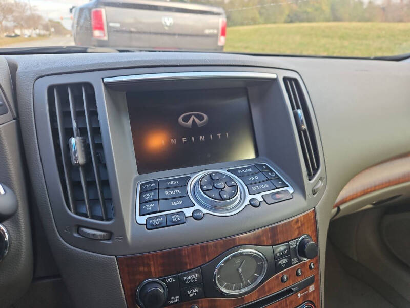 2009 Infiniti G37 Sedan x