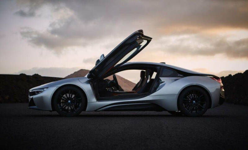 2019 BMW i8