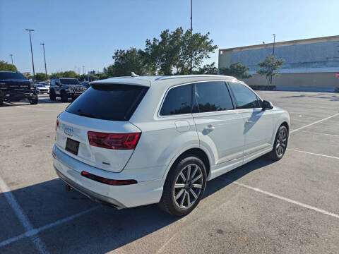 2017 Audi Q7 2.0T quattro Premium Plus