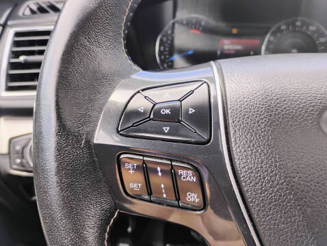 2017 Ford Explorer Platinum