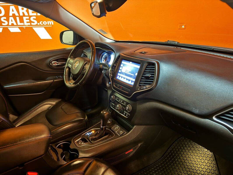 2019 Jeep Cherokee Trailhawk