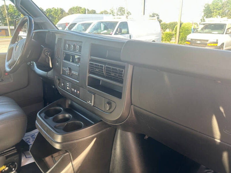 2021 Chevrolet Express 2500