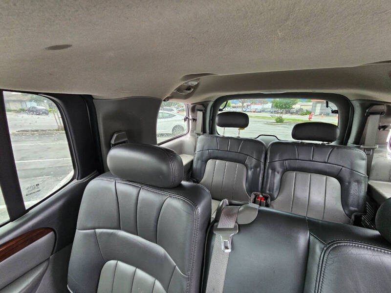 2004 GMC Envoy XL SLT