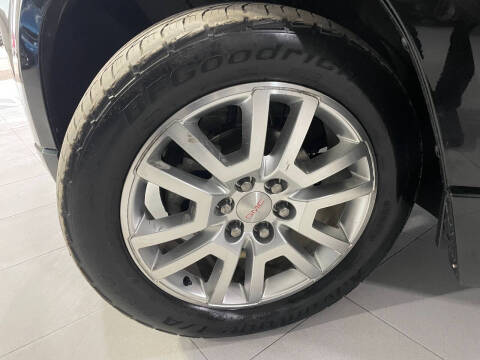 2016 GMC Acadia Denali