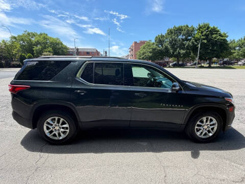 2021 Chevrolet Traverse LT Leather