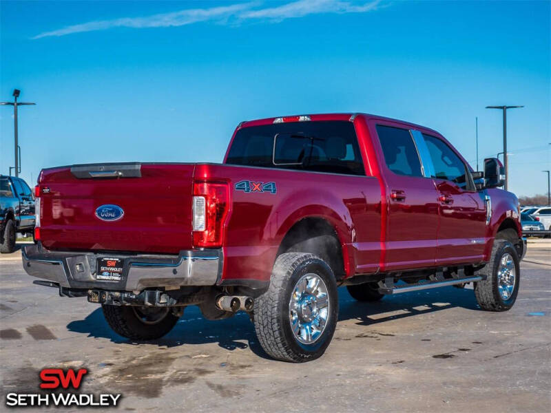 2017 Ford F-250 Super Duty Lariat photo 11