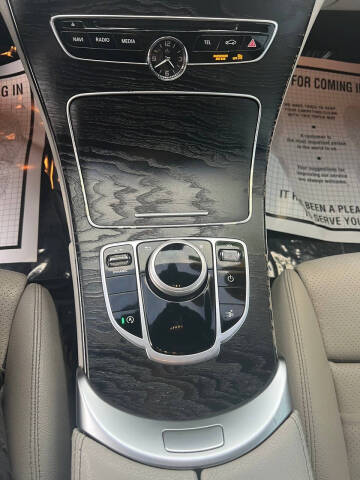 2017 Mercedes-Benz C-Class C 300