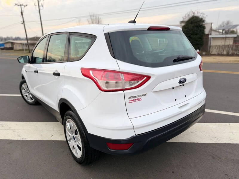 2014 Ford Escape S