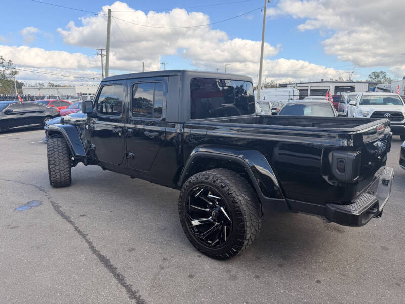 2021 Jeep Gladiator Sport
