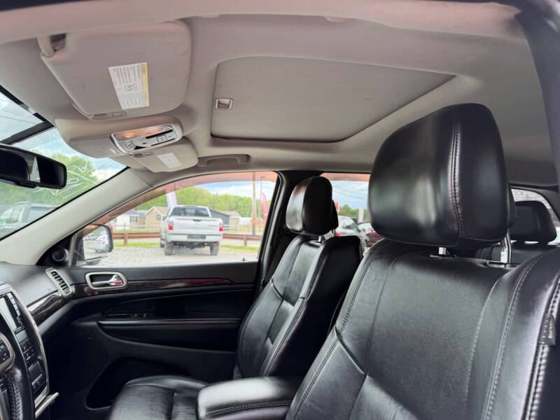 2012 Jeep Grand Cherokee Laredo