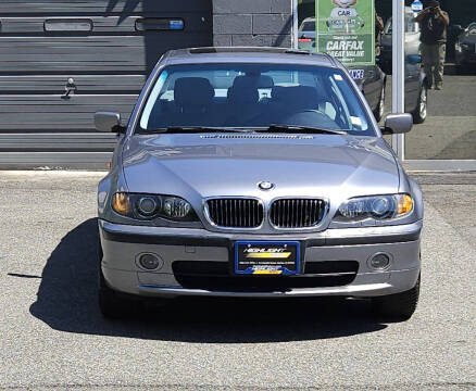 2005 BMW 3 Series 330xi