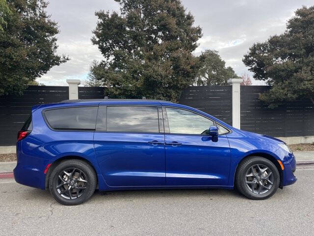 2020 Chrysler Pacifica Limited