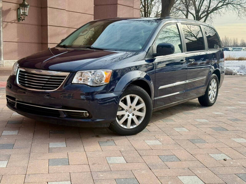 2012 Chrysler Town and Country Touring