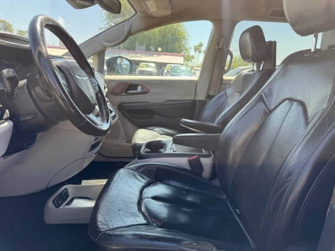 2018 Chrysler Pacifica Touring L Plus
