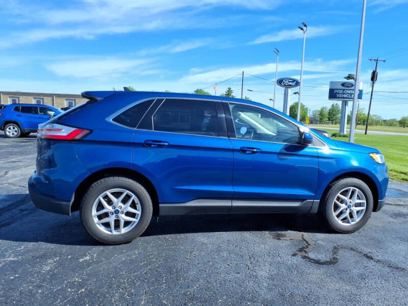 2022 Ford Edge SEL