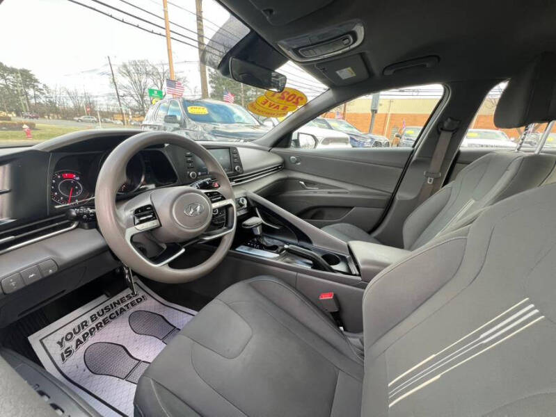 2021 Hyundai Elantra