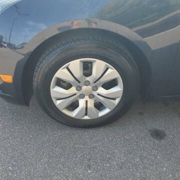 2014 Chevrolet Cruze LS Manual