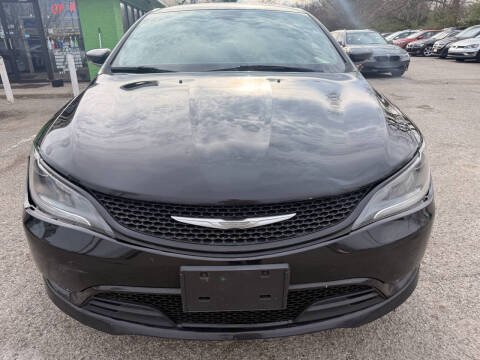 2015 Chrysler 200 S