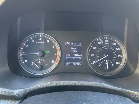 2016 Hyundai Tucson SE