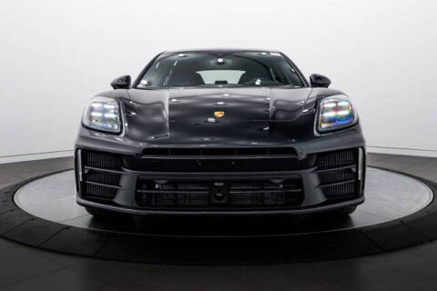 2026 Porsche Panamera 4