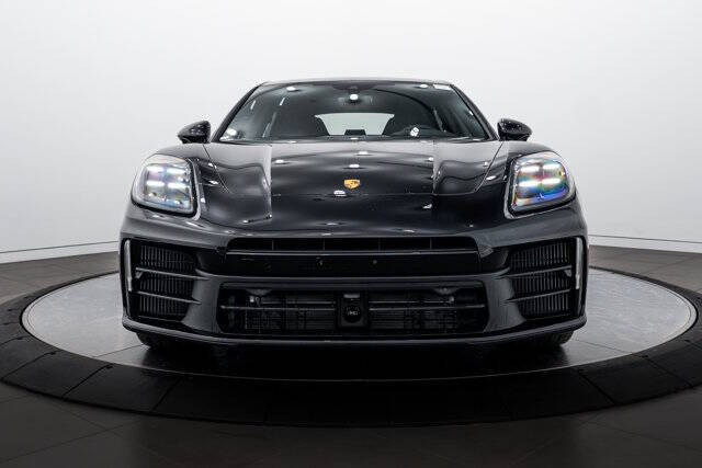 2026 Porsche Panamera 4