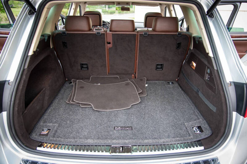 2012 Volkswagen Touareg TDI Executive