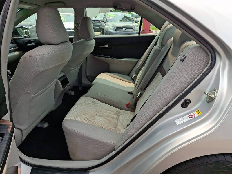 2014 Toyota Camry LE