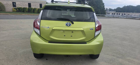 2016 Toyota Prius c Four