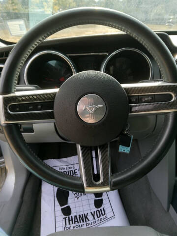 2009 Ford Mustang V6 Deluxe