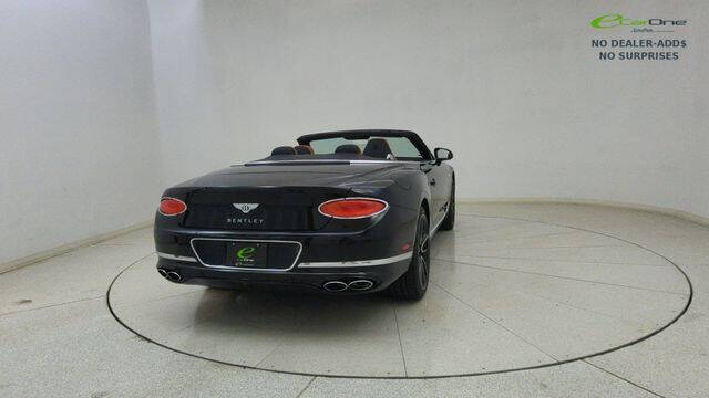 2022 Bentley Continental GTC V8