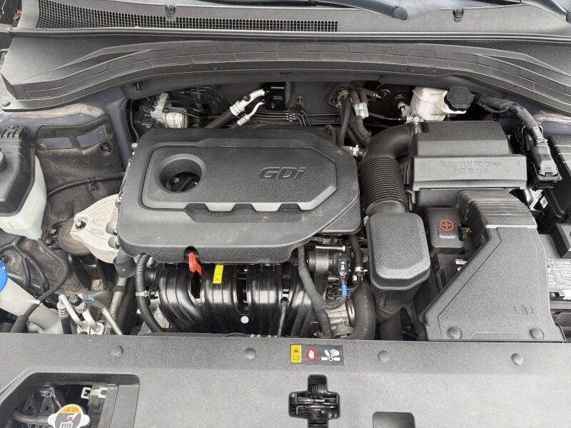 2019 Hyundai Santa Fe SE 2.4L