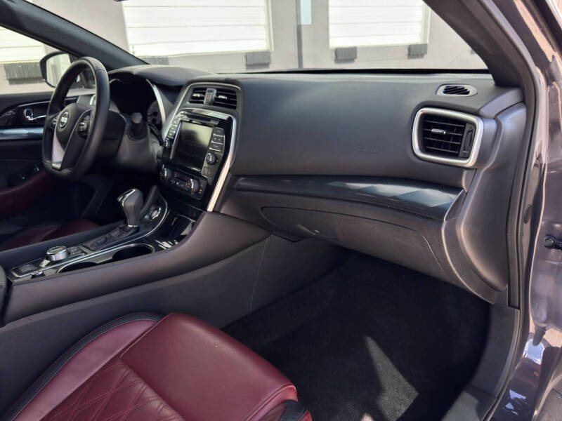 2021 Nissan Maxima 3.5 Platinum