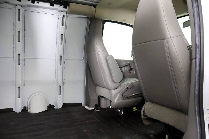 2018 Chevrolet Express 2500