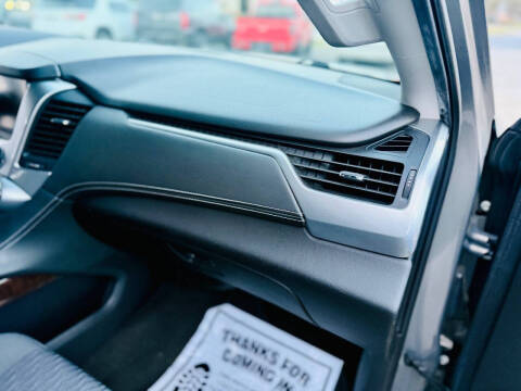 2017 Chevrolet Tahoe LS