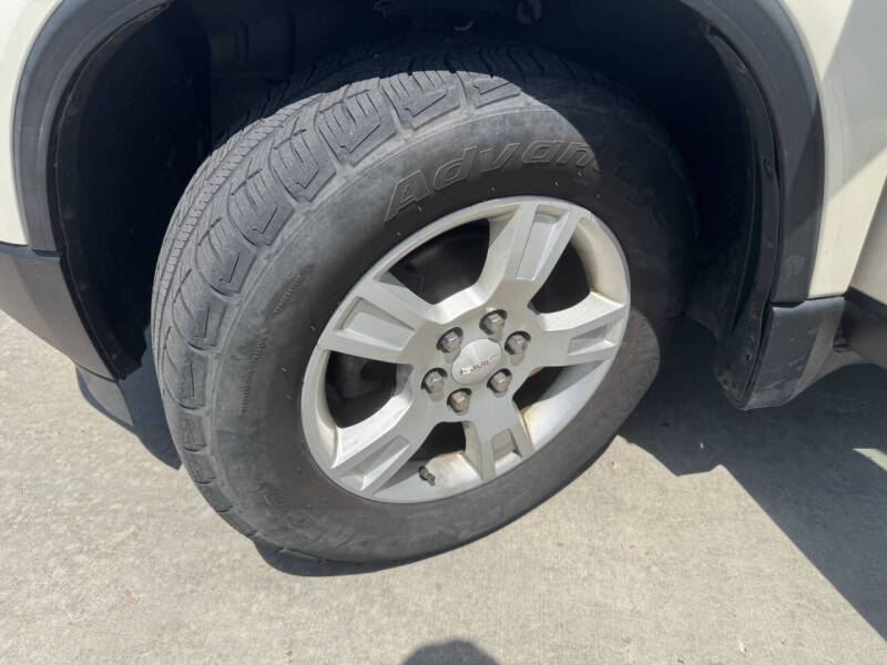 2010 GMC Acadia SL