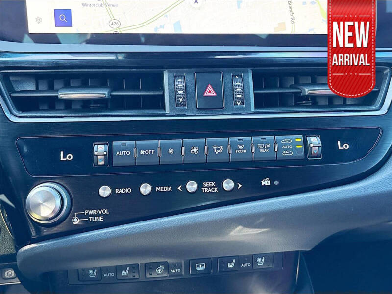 2025 Lexus ES 350 F SPORT Handling