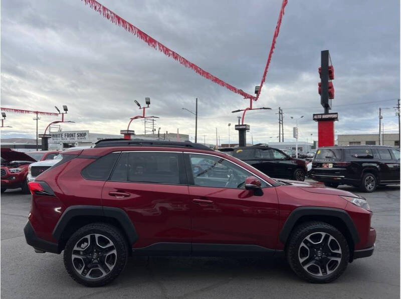 2019 Toyota RAV4 Adventure