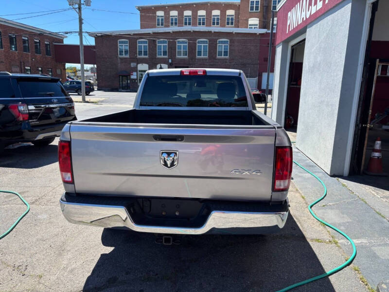 2023 RAM 1500 Classic Express