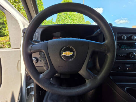 2018 Chevrolet Express 2500