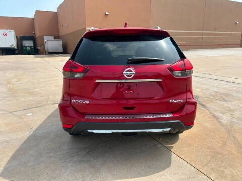 2017 Nissan Rogue SL