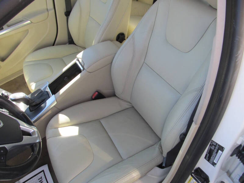 2013 Volvo S60 T5 Premier