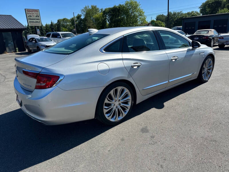 2017 Buick LaCrosse Essence