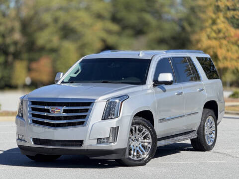 2016 Cadillac Escalade Standard