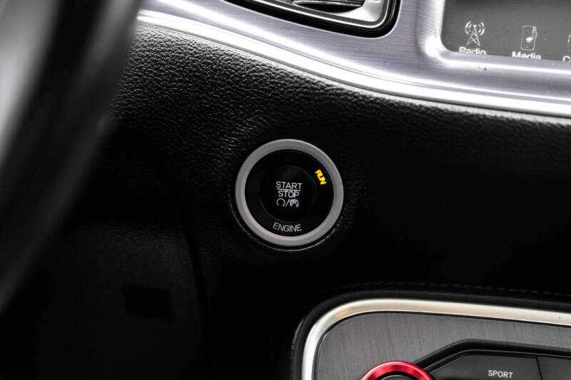 2016 Dodge Challenger