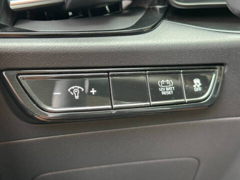2024 Kia Niro EX