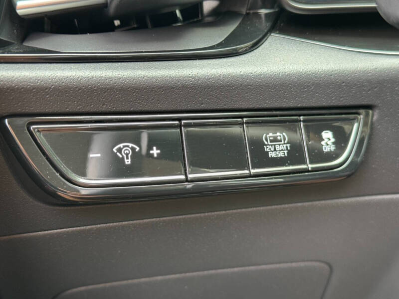 2024 Kia Niro EX