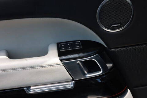 2017 Land Rover Range Rover SVAutobiography Dynamic